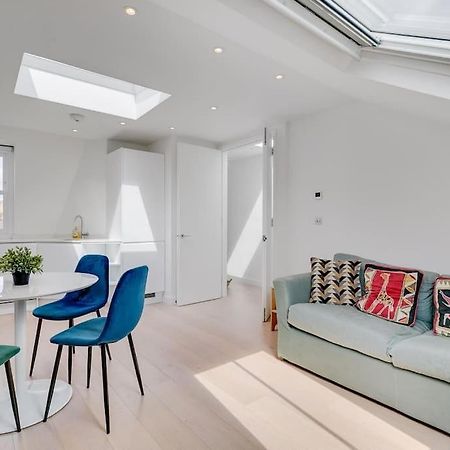 Modern 1 Bedroom Flat In Battersea London Exterior photo
